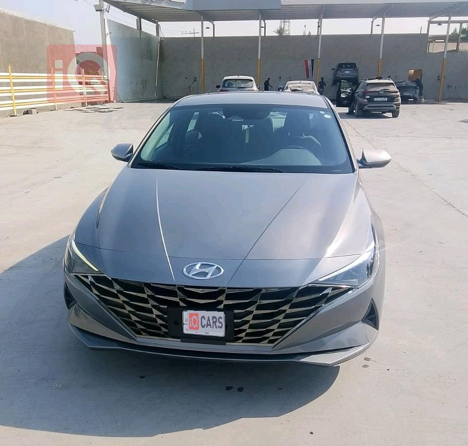 هیوندای ئەلەنترا